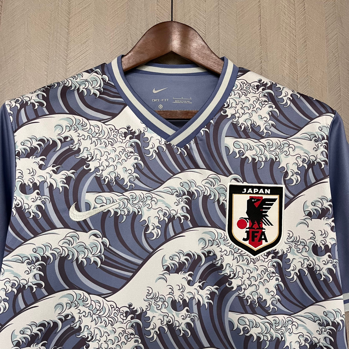 Giappone 24-25 | Edizione speciale Waves