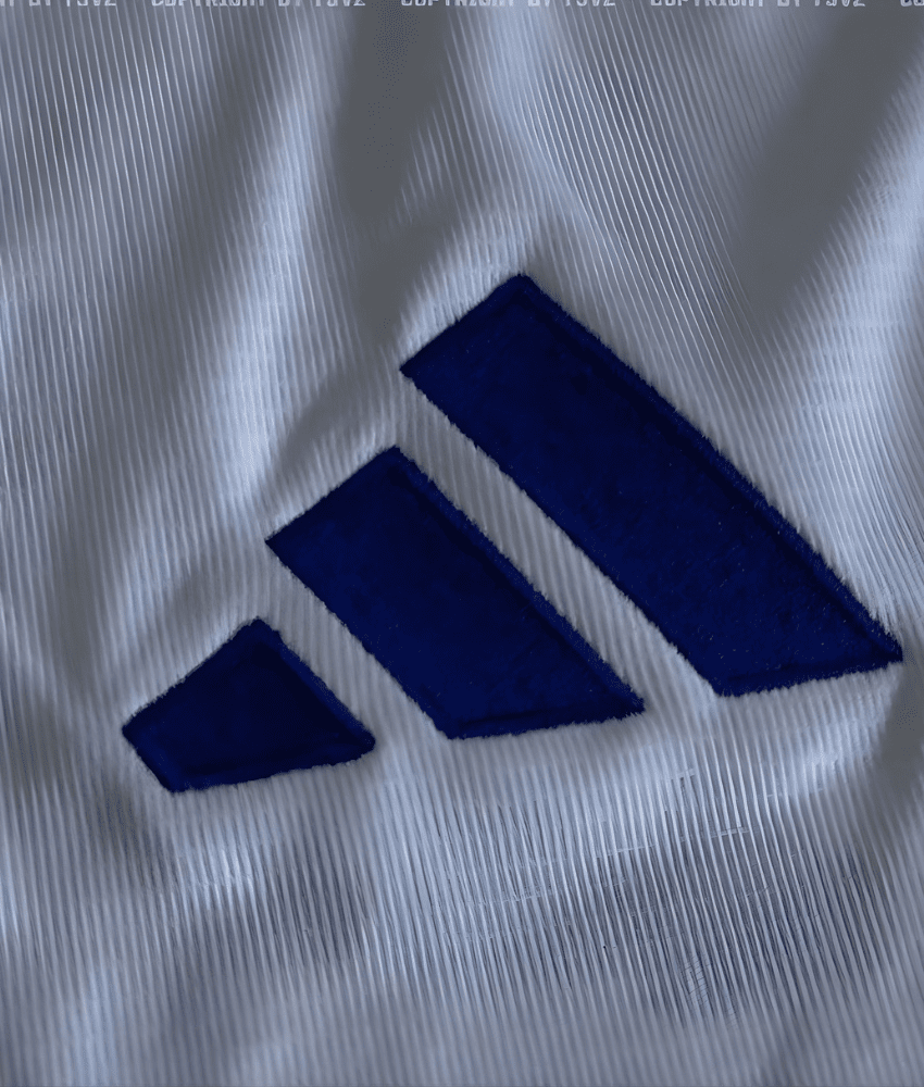 Maillot domicile de la Grèce pour la Coupe du monde 2026