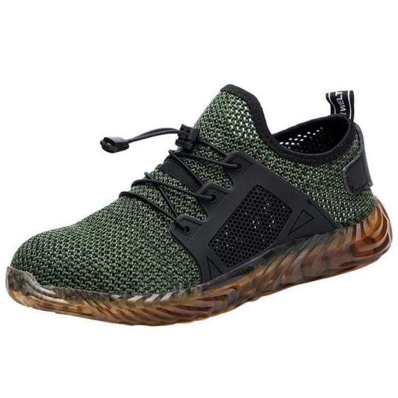 Lightweight safety shoes with soft soles