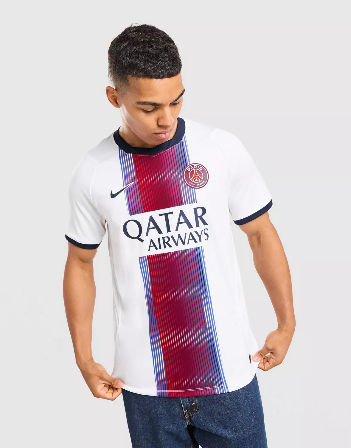 Nike Paris Saint Germain 2026/27 Away Shirt