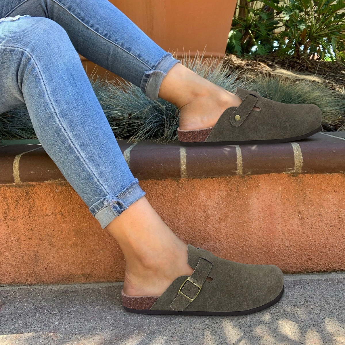 Laurence Men’s suede loafers
