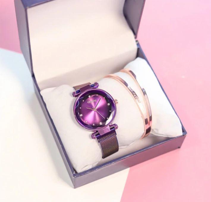 Magnetic quartz watch