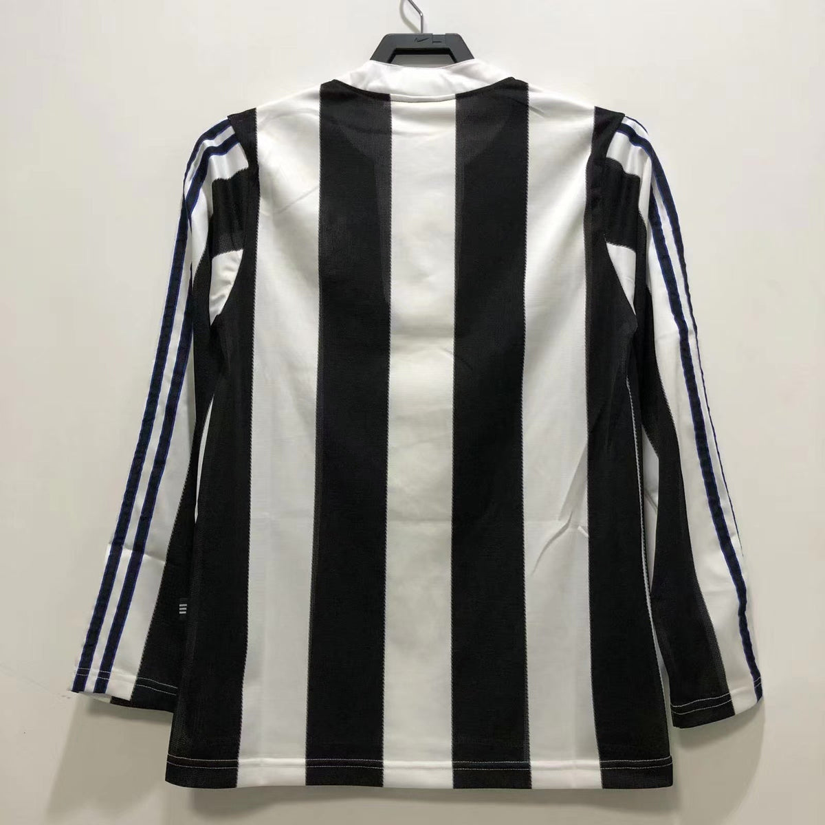 Maillot domicile à manches longues de Newcastle - 1995-97