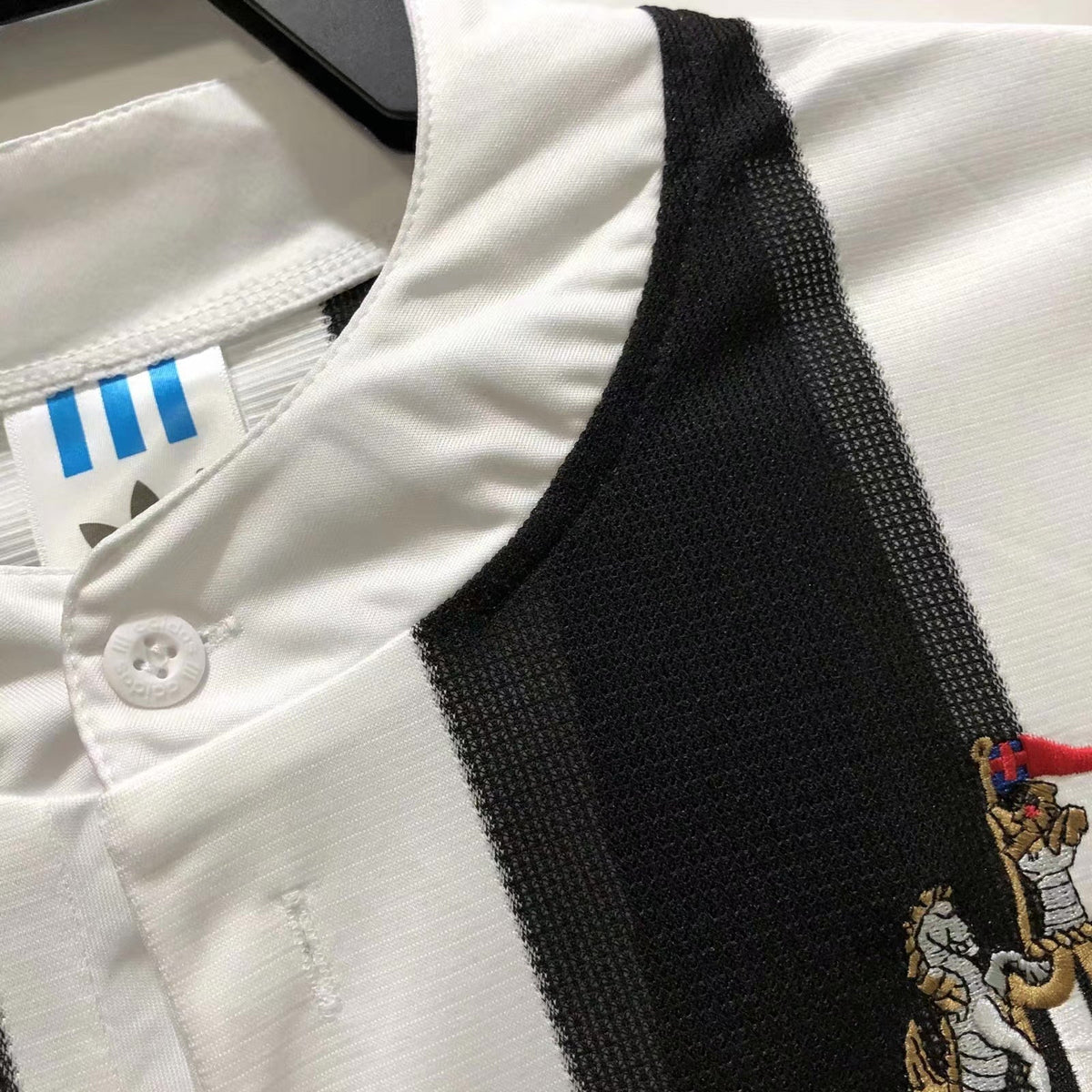 Maillot domicile à manches longues de Newcastle - 1995-97