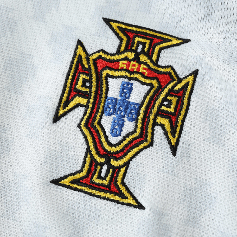 PORTUGAL 2004 RETRO UITSHIRT