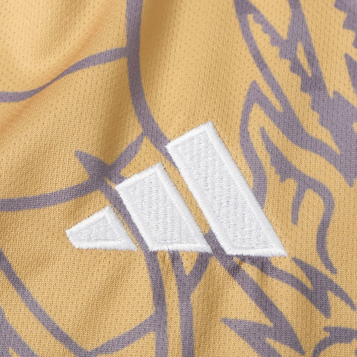 Maglia speciale REAL MADRID 'DRAGON' (GOLDEN) 2023/24