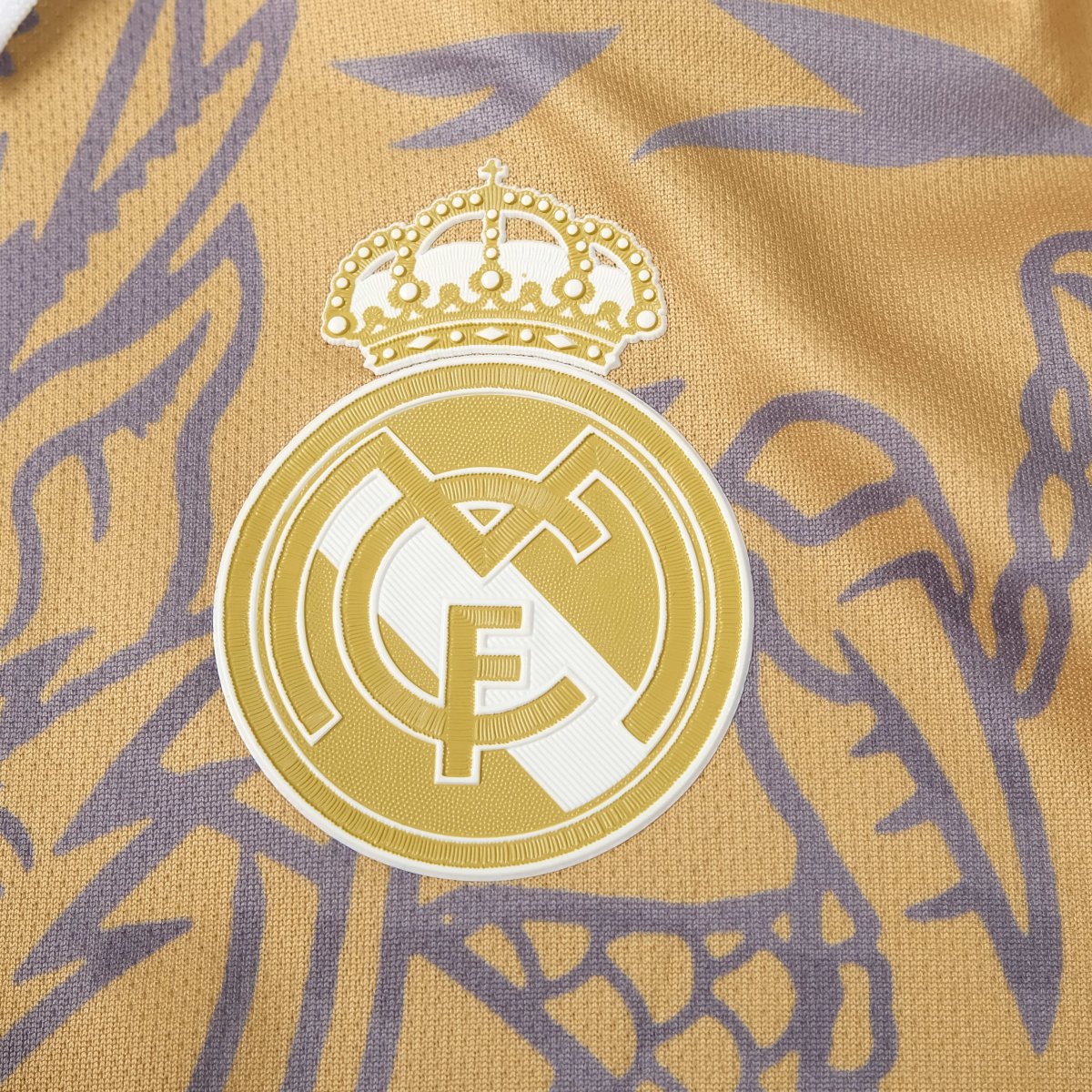 Maglia speciale REAL MADRID 'DRAGON' (GOLDEN) 2023/24