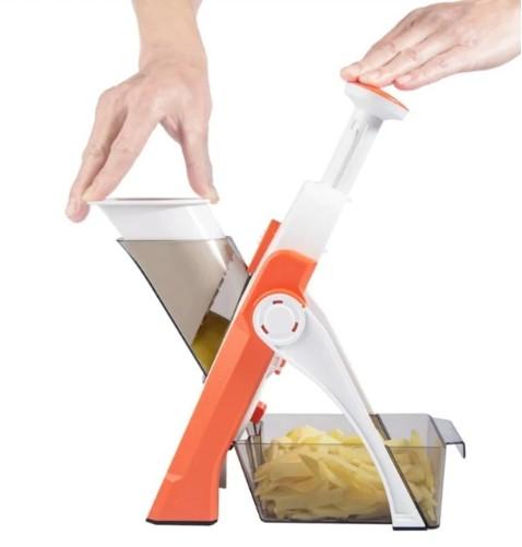 Multifunctional kitchen chopper
