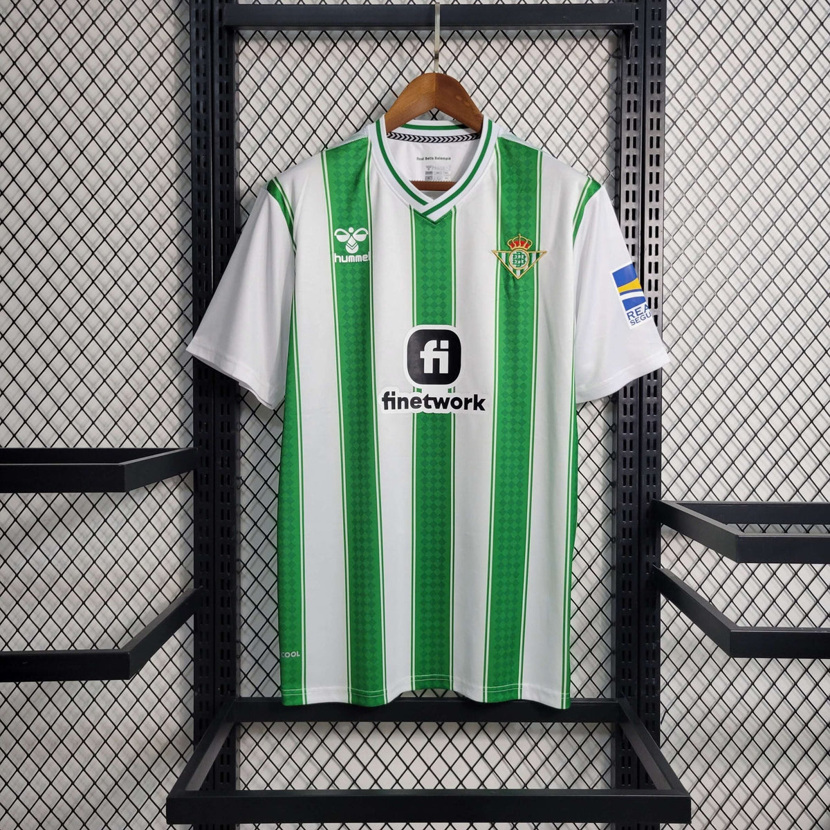 Kit home del Real Betis 23/24 - Versione tifoso