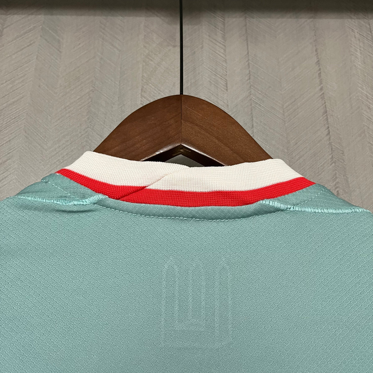 Atletico Madrid 24-25 Kit da trasferta