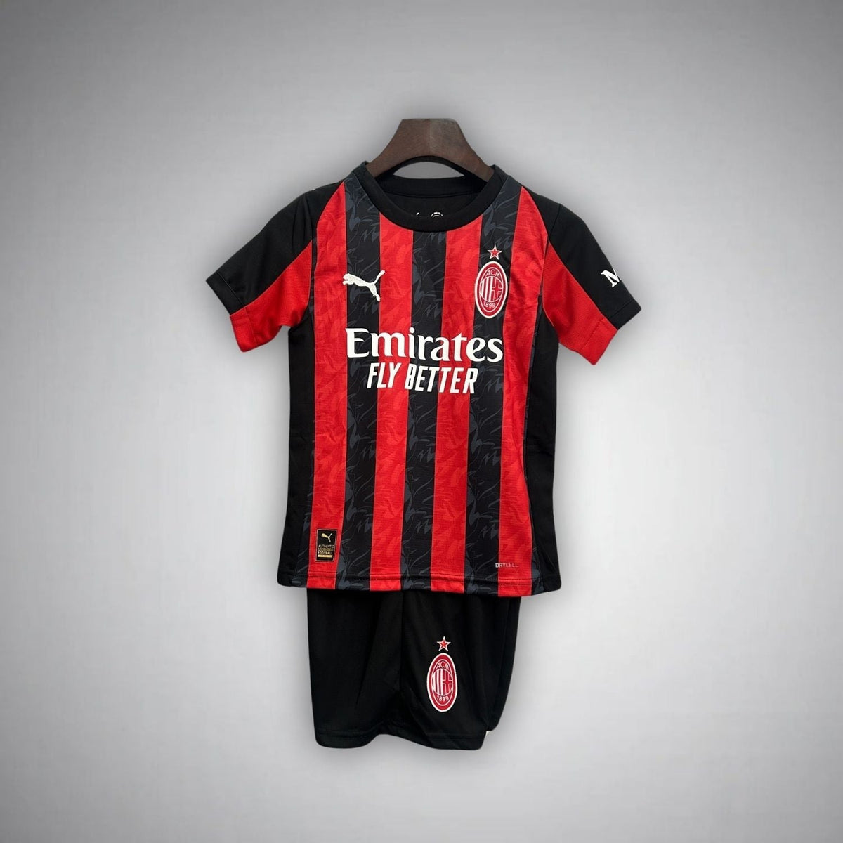 Tenue de football enfant de l'AC Milan 2025/26 - domicile
