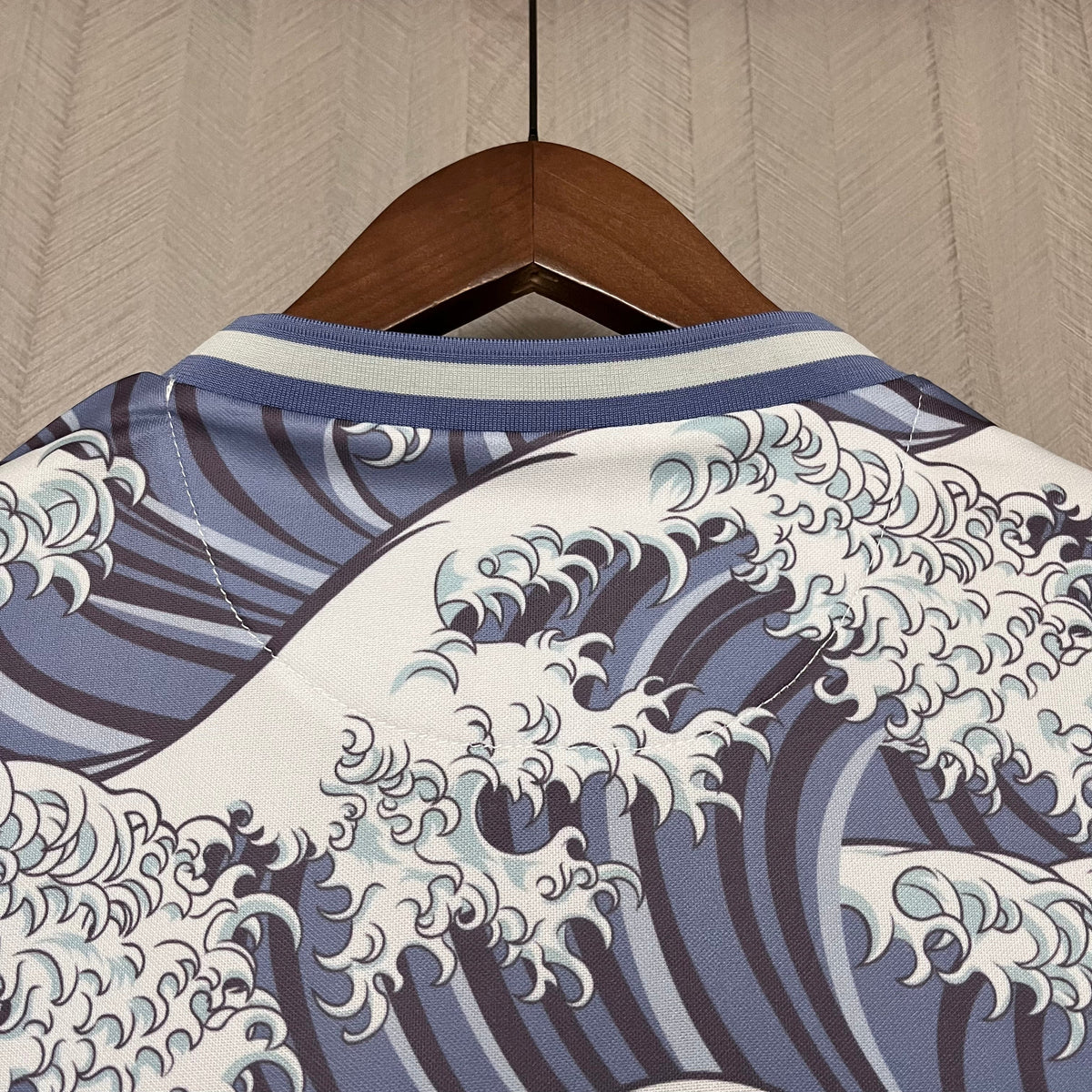 Giappone 24-25 | Edizione speciale Waves