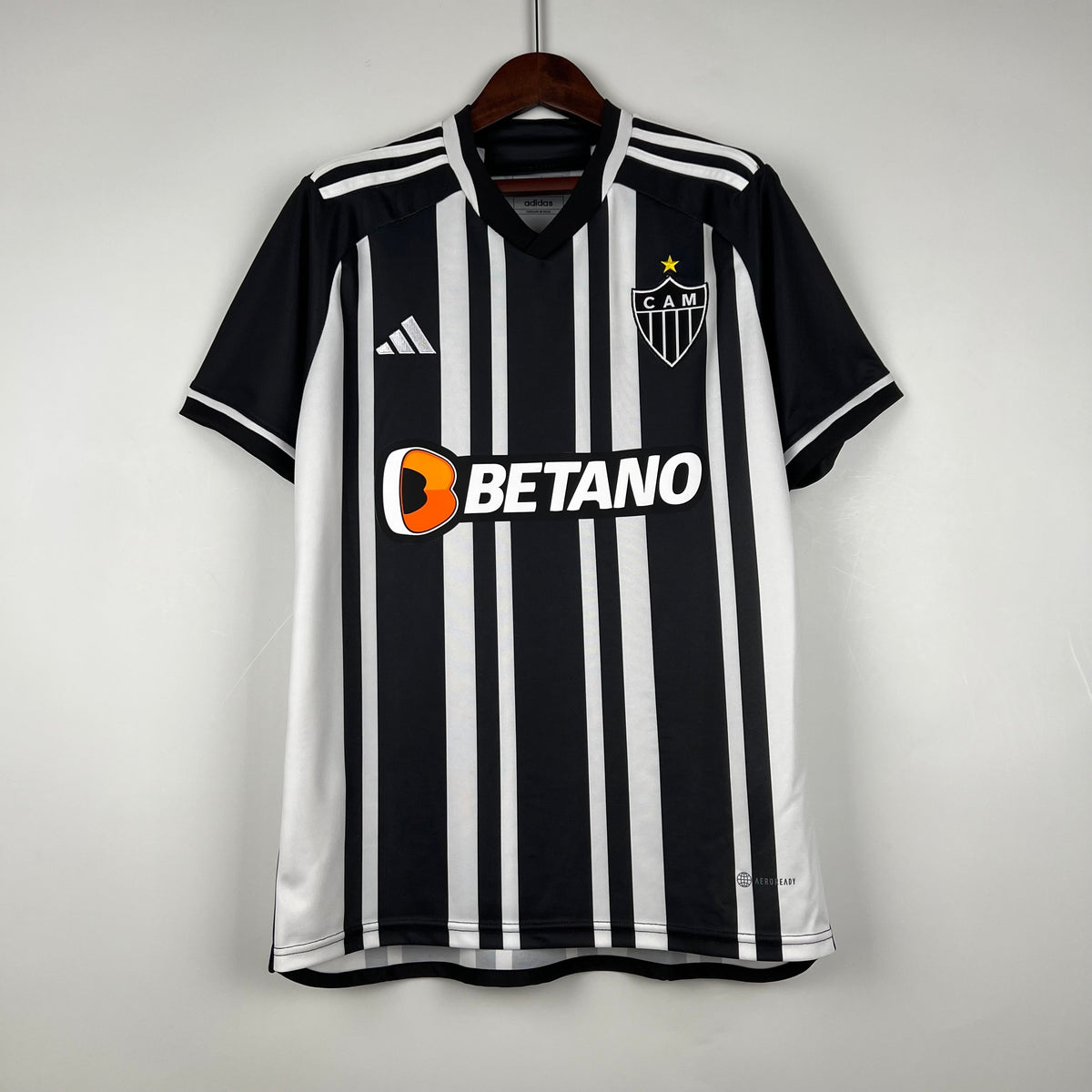 Kit casalingo dell'Atlético Mineiro 23-24