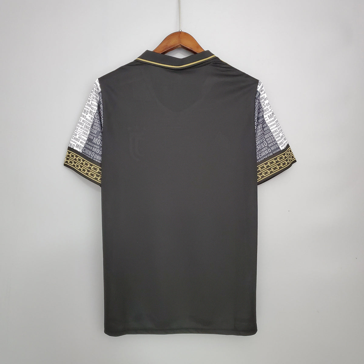 Juventus X Moschino Design speciale