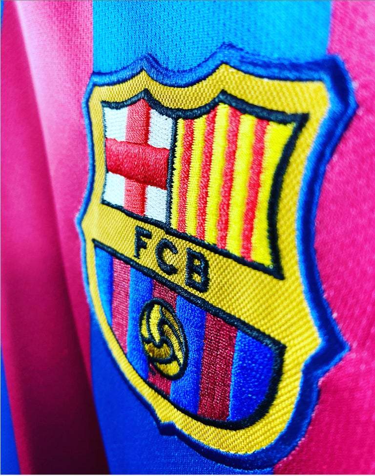 Barcelone 2005/06 Maillot domicile X Ronaldinho