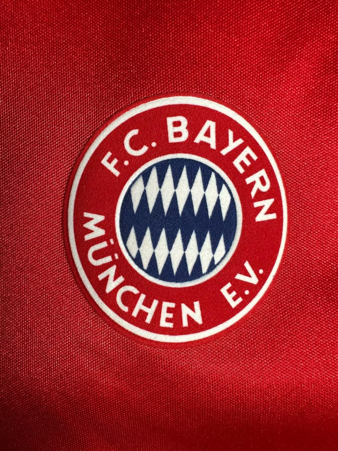The Bayern Munchen Retro shirt  1993-1995
