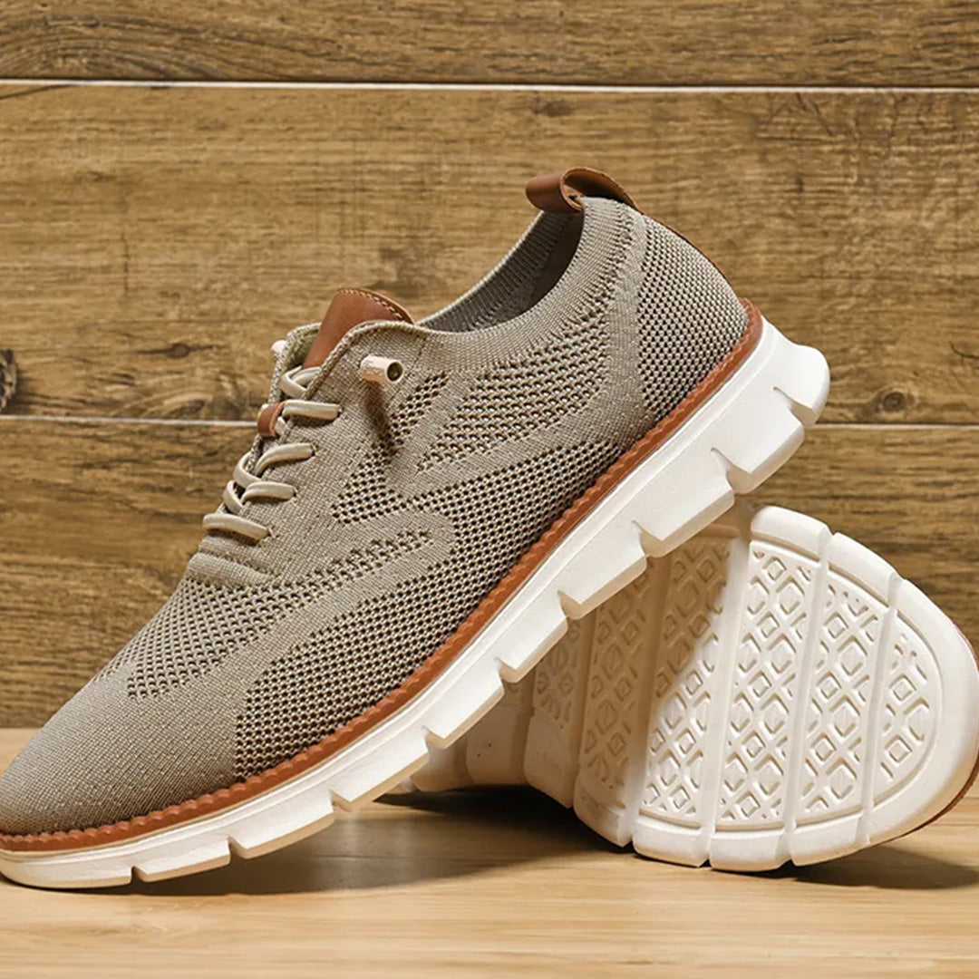 Urbano Comfortable orthopaedic shoes for men in a British style, breathable for summer, made of mesh