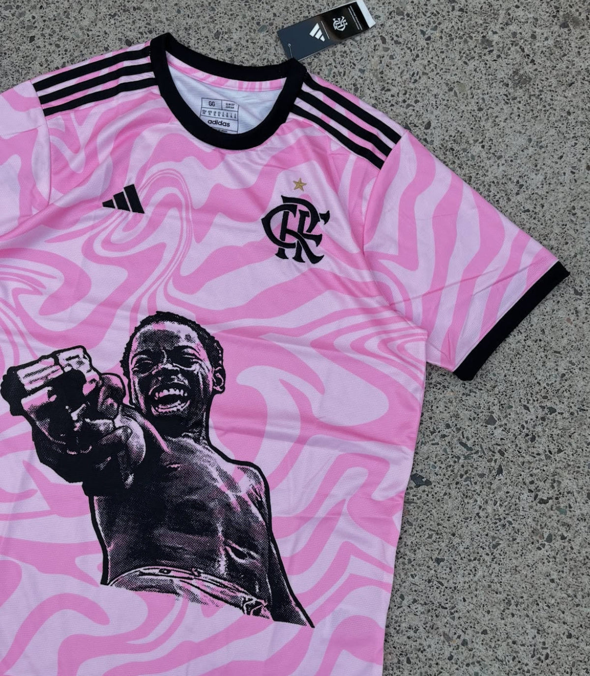 Maillot rose en édition limitée Flamengo X La Cité de Dieu Zé Pequeno