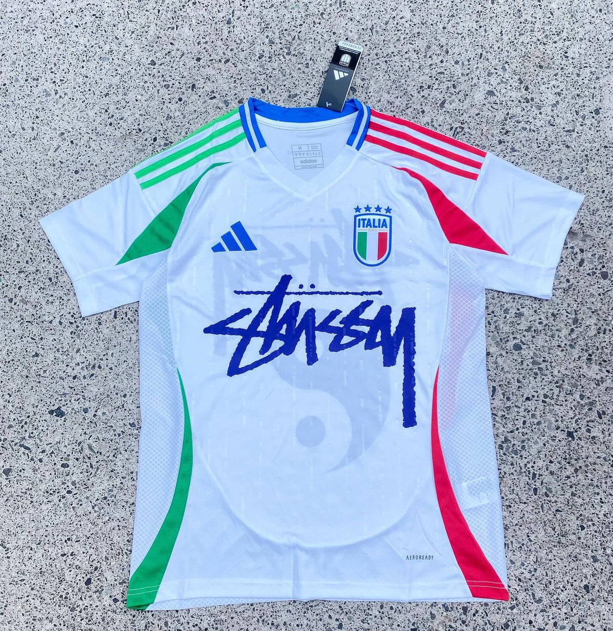 Italie X Stussy 24-25 | impression avant + arrière