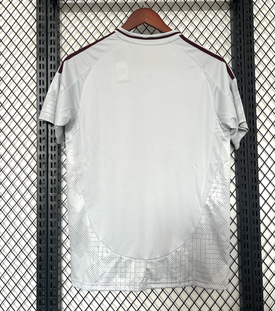 Troisième tenue de l'Ajax 2024/2025