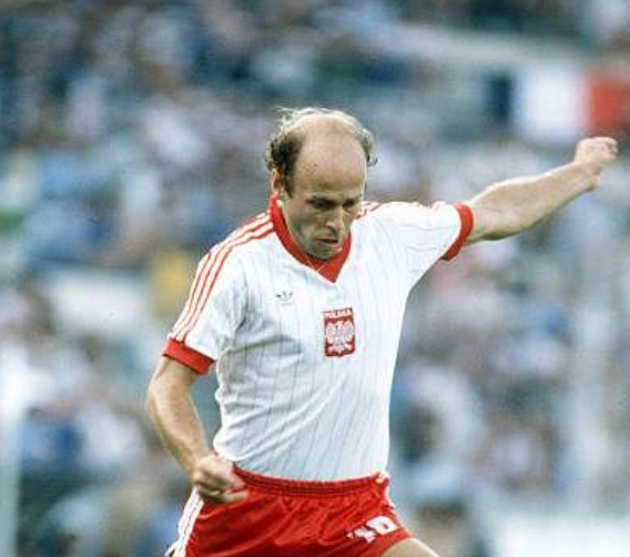 Maillot rétro domicile de la Pologne 1982