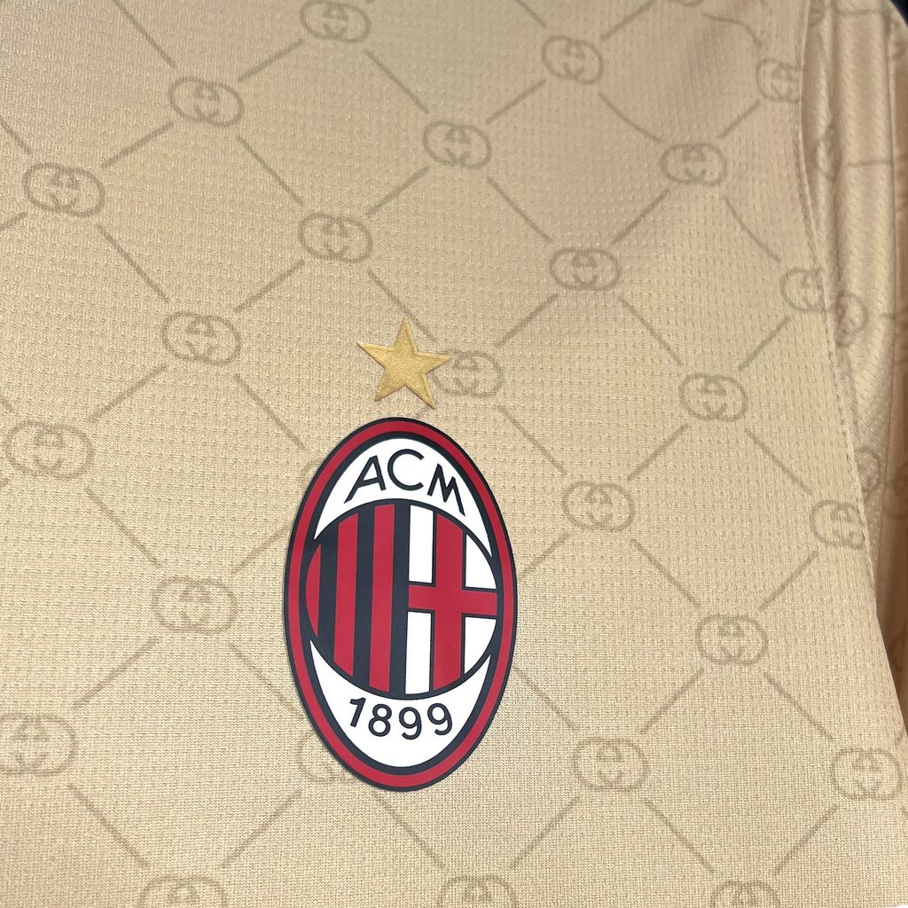 Maillot en édition spéciale AC Milan x Gucci 24/25