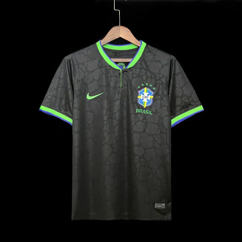 Zwart tenue Brazilië met luipaardprint 2024