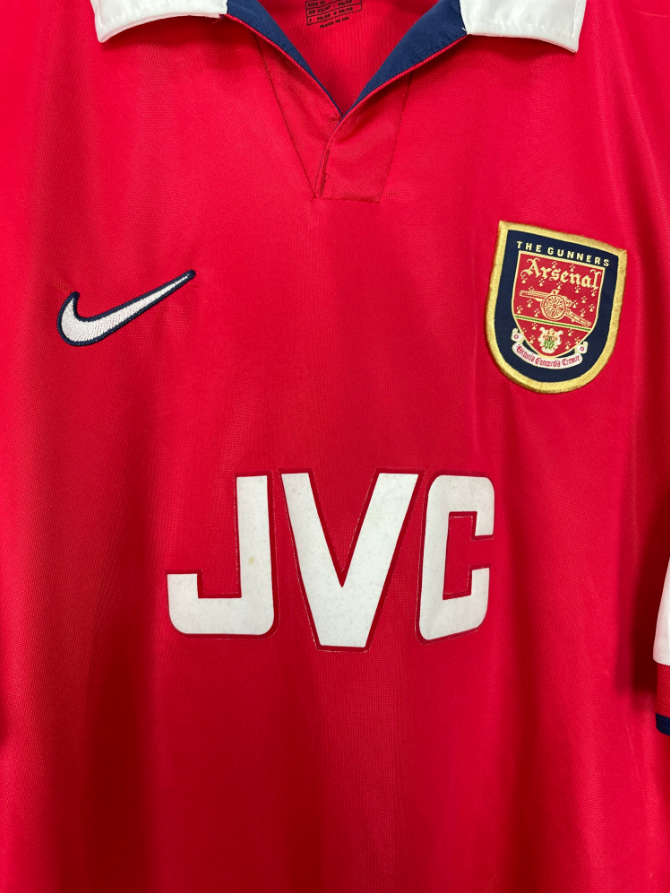 Vintage Arsenal 1996/97 thuisshirt – Dennis Bergkamp #10