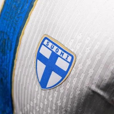 Finland voetbalshirt - 2025/2026 thuis Fanversie