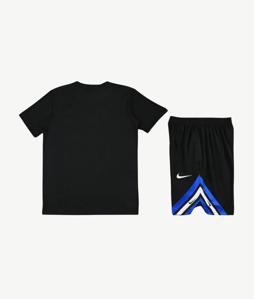 ENSEMBLE D’ENTRAÎNEMENT NOIR « OLD-SCHOOL » DE L’INTER MILAN 2025/26