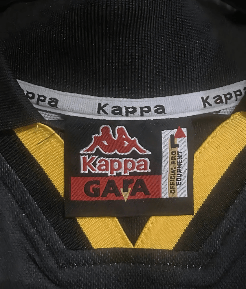 JUVENTUS 1995/97 RETRO UITSHIRT