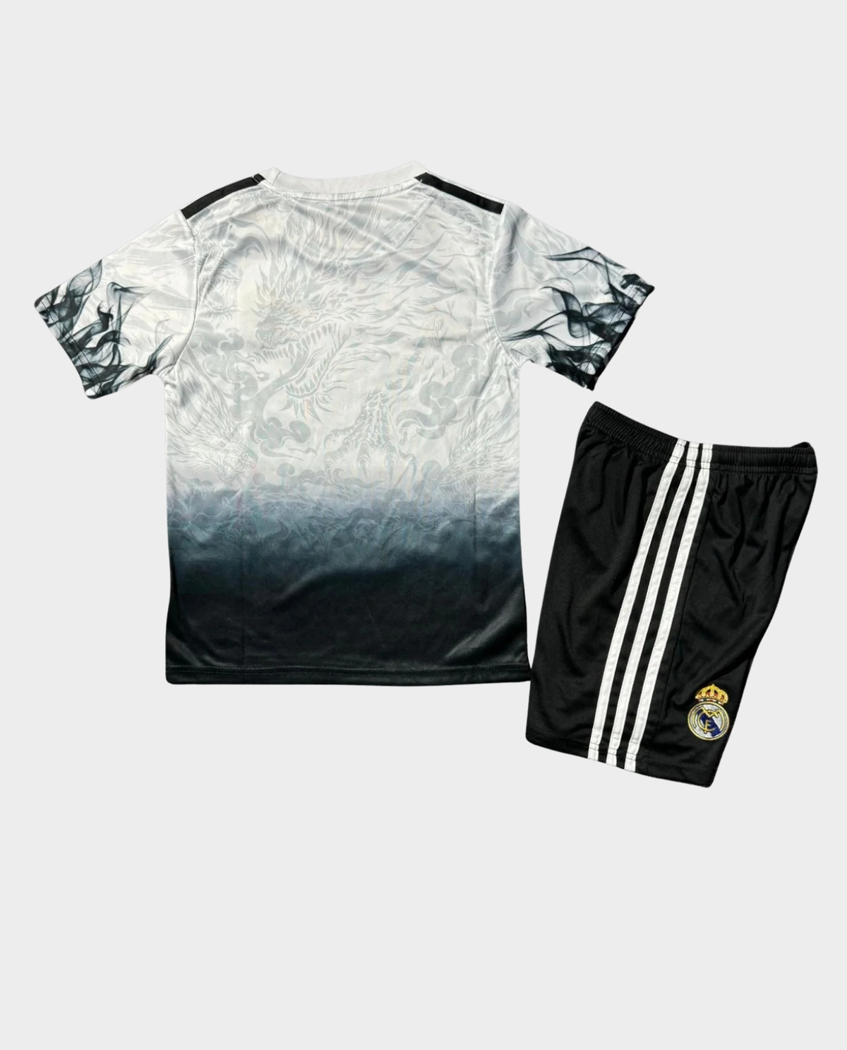 Kids Real Madrid Emerald Flame Kit 2025-26