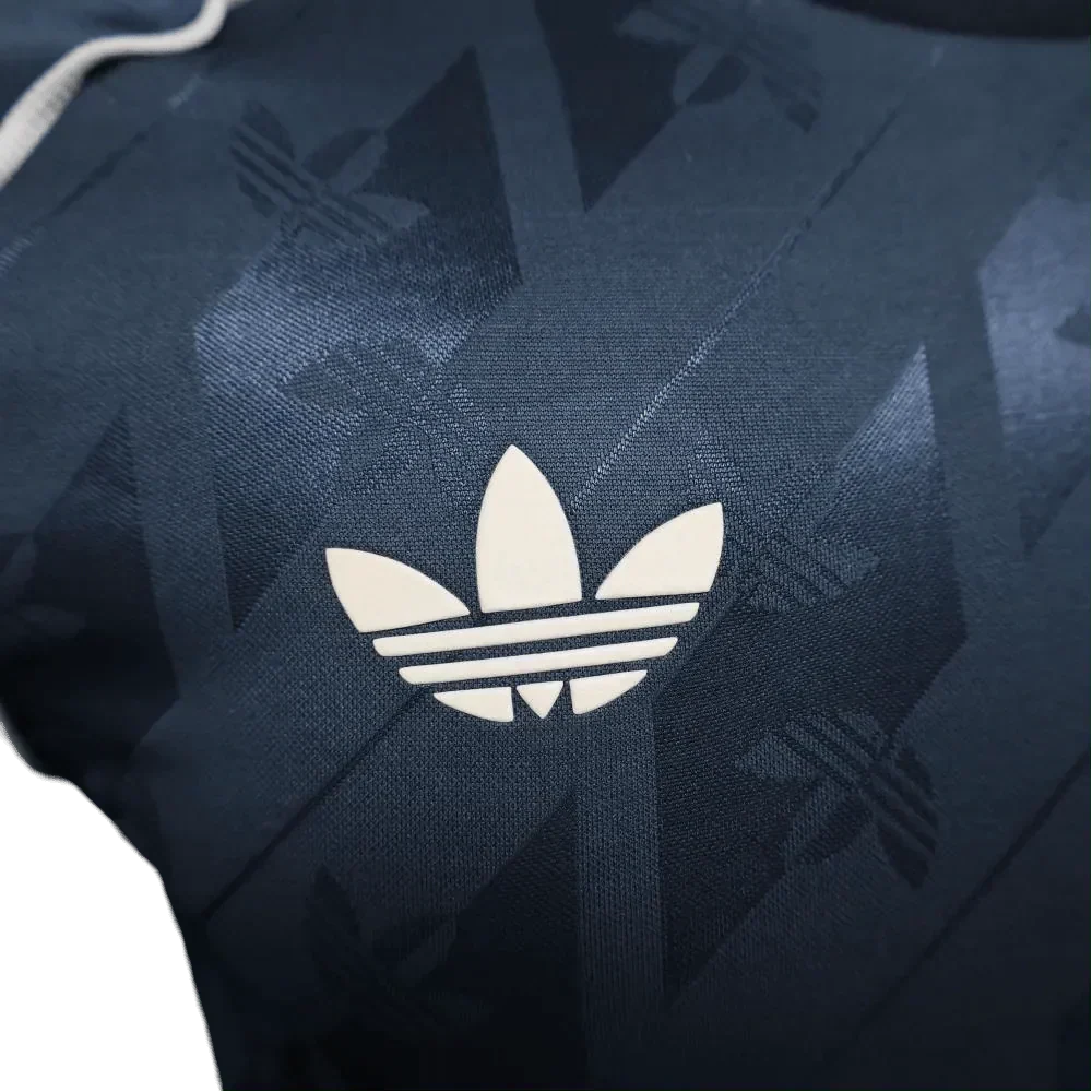 Real madrid Black Limited Edition jersey - Player Version