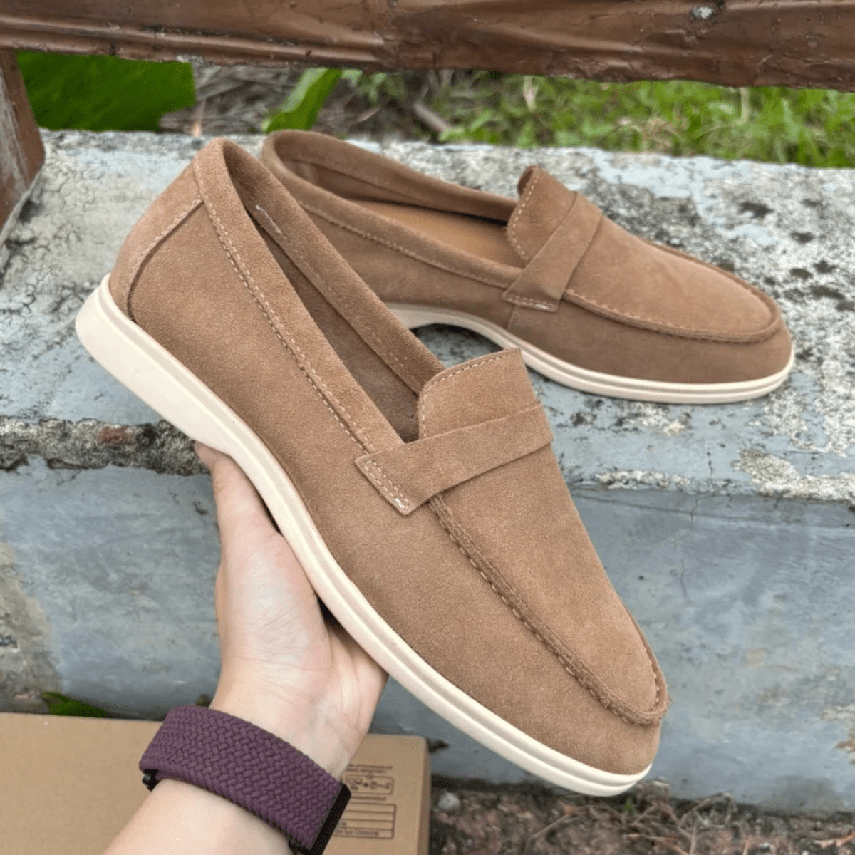 Men's Slip-On Loafers — Round Toe & Soft Sole