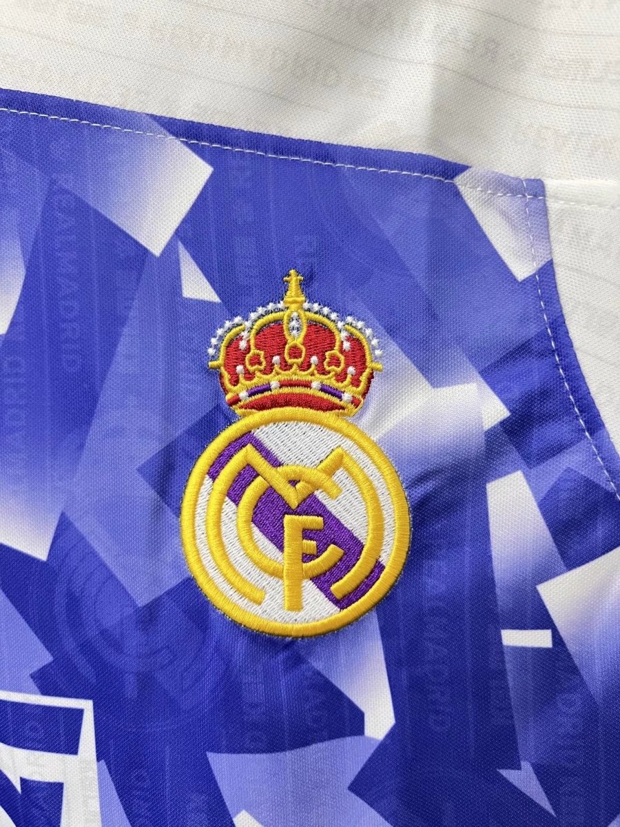 MAGLIA RÉTRO DA TRASFERTA DEL REAL MADRID 1996/97