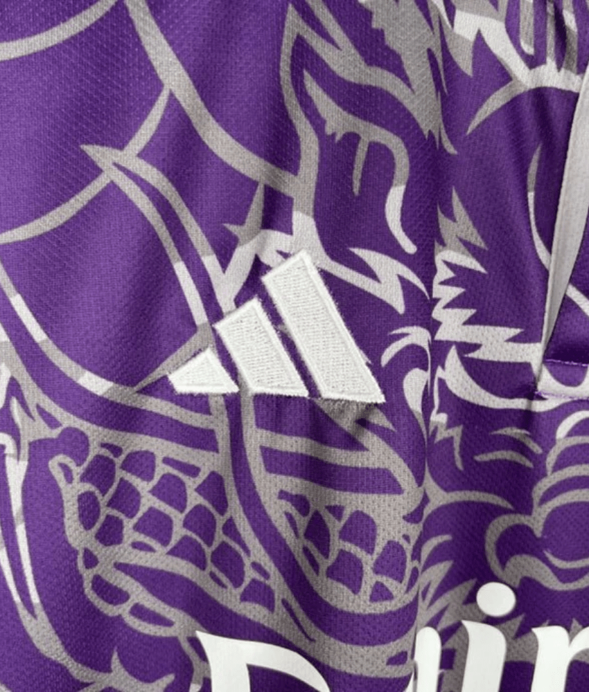 REAL MADRID 2023/24 'DRAAK' SPECIALE EDITIE (PAARS) SHIRT