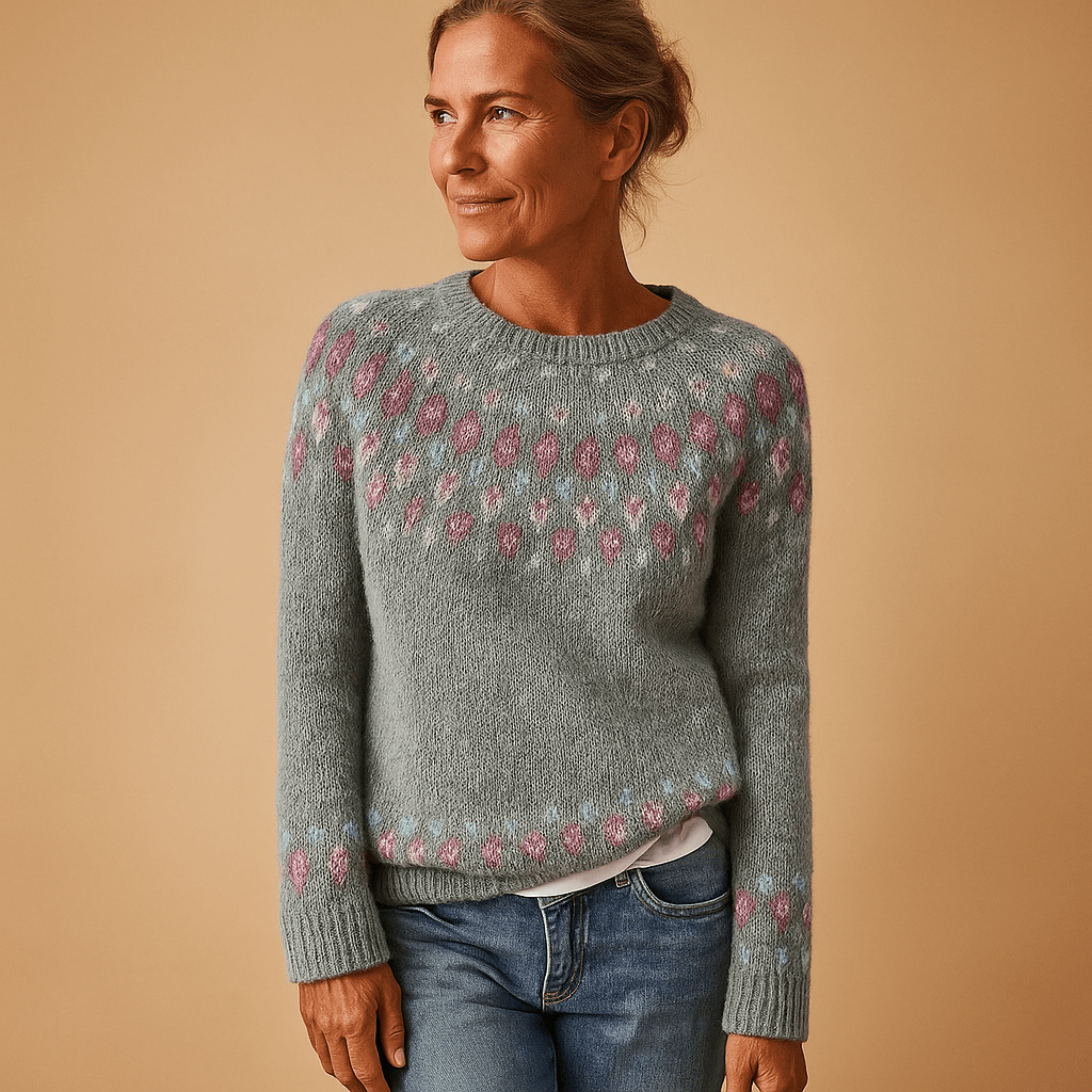 Sweater Women Printed Design with Classic Neckline and Comfort Fit
