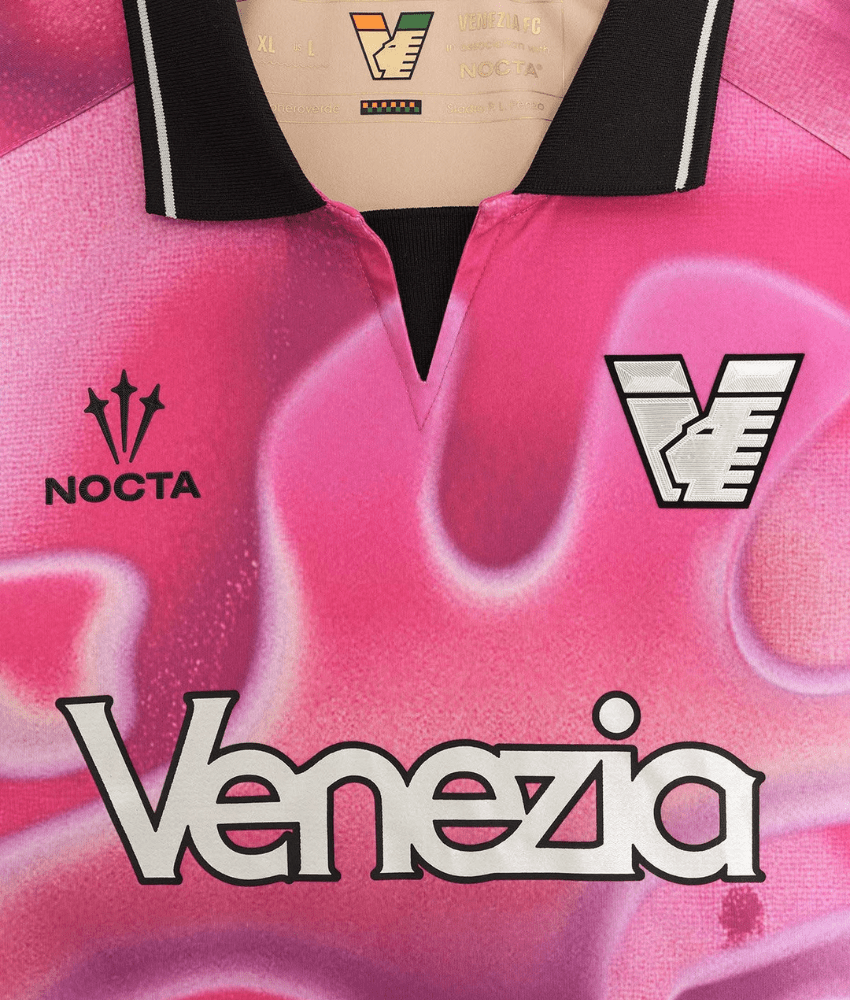 Maglia da trasferta del portiere del Venezia 2025/26