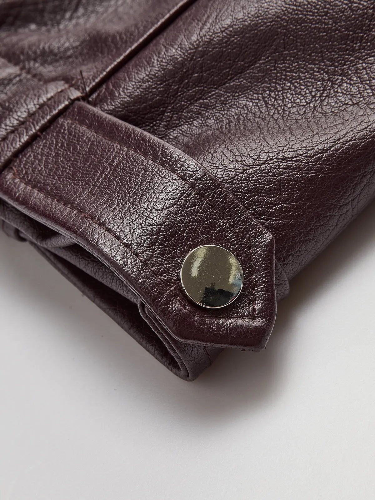 Women's Jacket — Classic Fit Structured Everyday Design