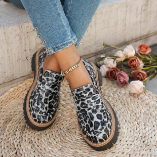 Women's Loafers — Slip-On Thick Sole Tread Outsole Design