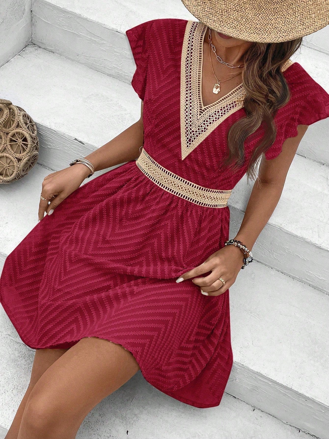 Women's Midi Dress — V-Neck Short Sleeve Crochet Trim Design