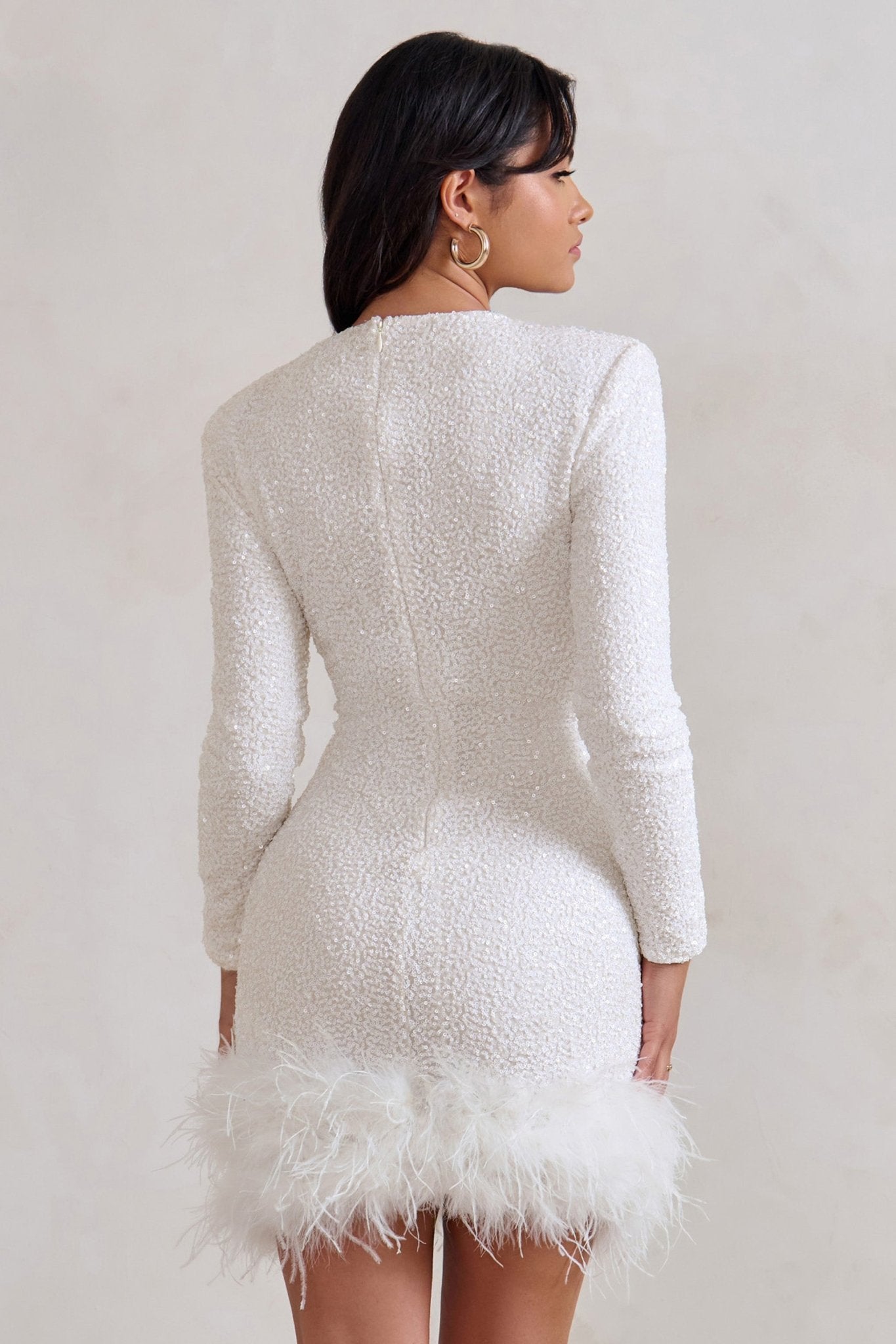 Women's Mini Dress — Fitted Cut Mini Length Feathered Border